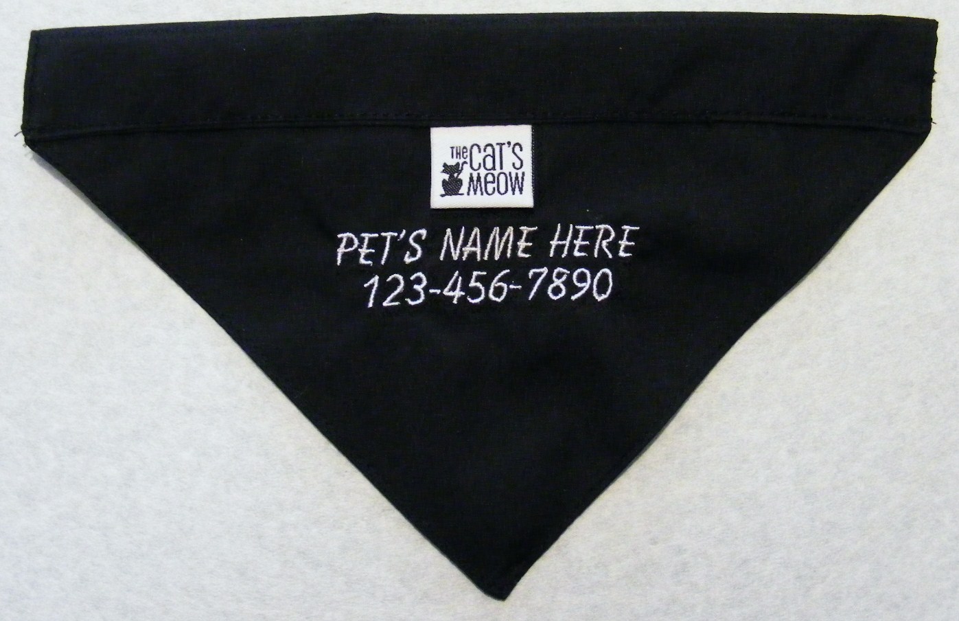 PERSONALIZED PET BANDANAS - MEDIUM
